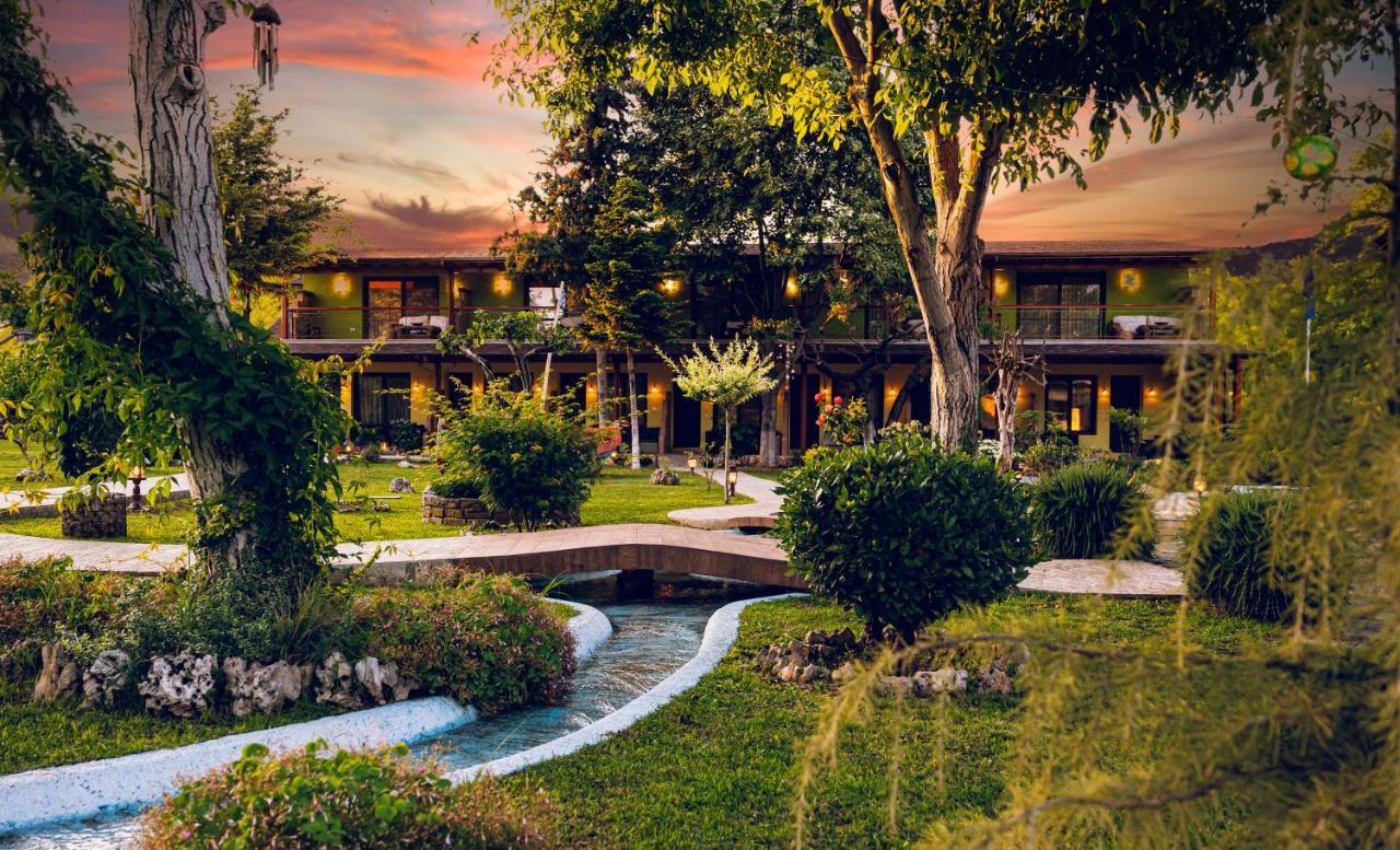 Simi Luxury Suites Plaka Litochorou Exterior foto