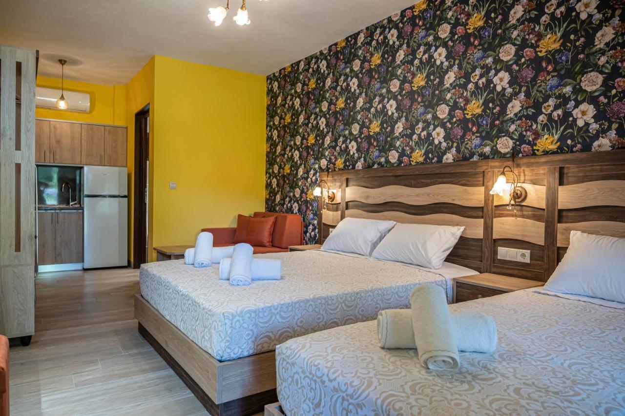 Simi Luxury Suites Plaka Litochorou Exterior foto