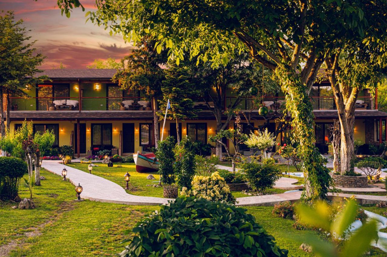 Simi Luxury Suites Plaka Litochorou Exterior foto