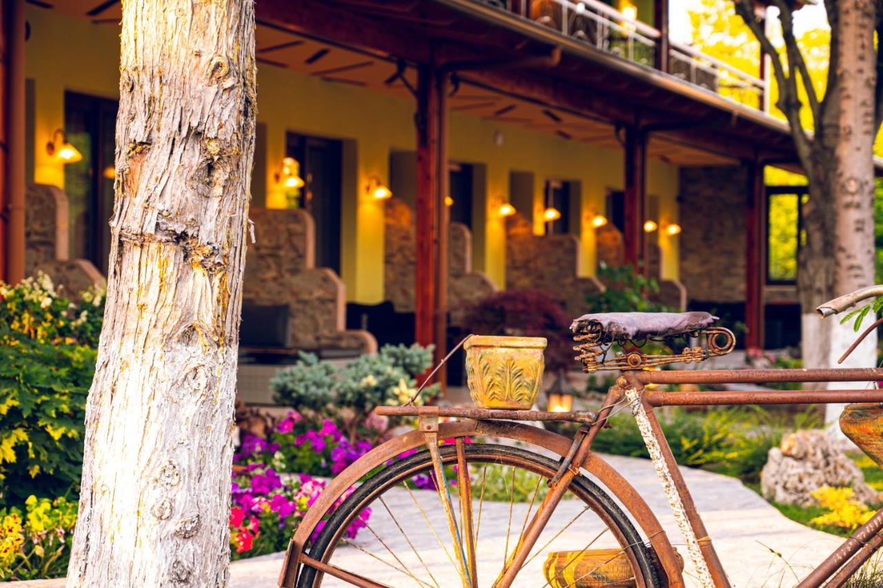 Simi Luxury Suites Plaka Litochorou Exterior foto