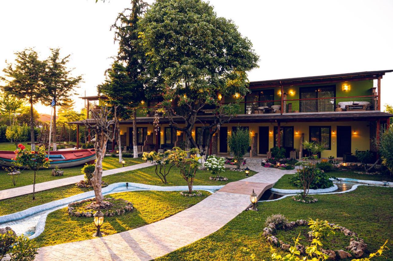Simi Luxury Suites Plaka Litochorou Exterior foto