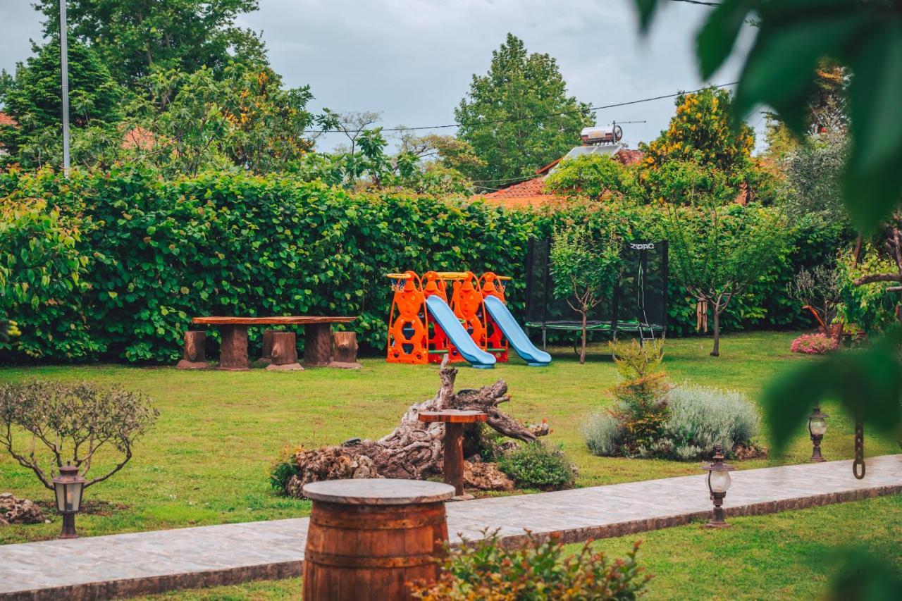 Simi Luxury Suites Plaka Litochorou Exterior foto