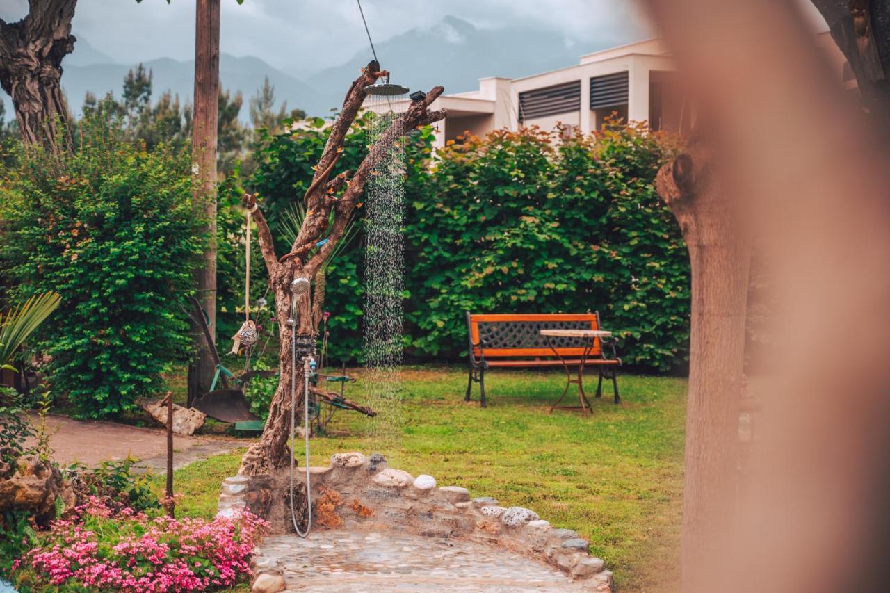 Simi Luxury Suites Plaka Litochorou Exterior foto