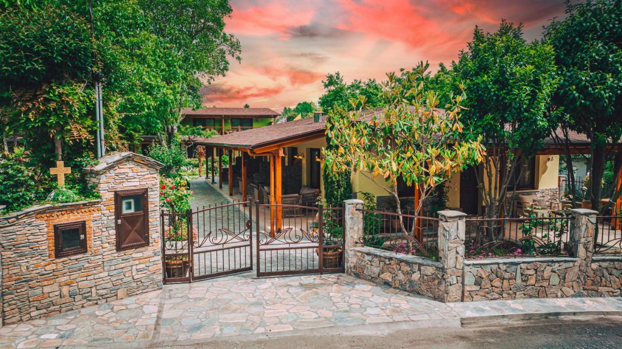Simi Luxury Suites Plaka Litochorou Exterior foto